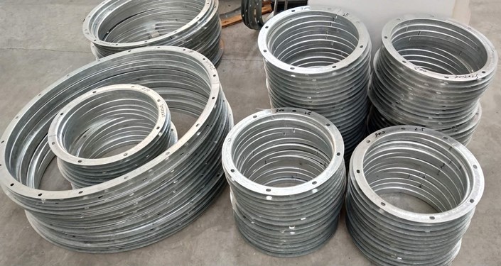 成型(xíng)生産線(xiàn)