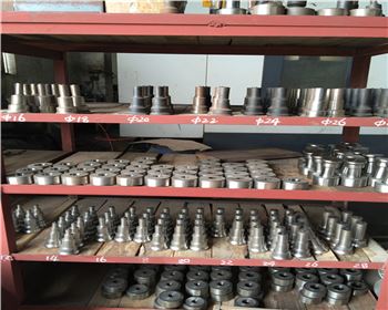 沖孔(kǒng)機模具