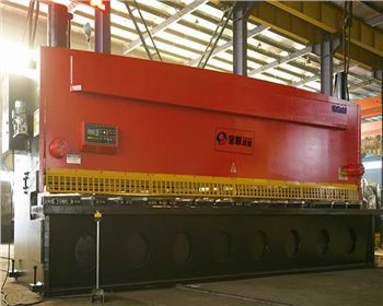 剪闆(pǎn)機已成為各(gè)企事業單位(wèi)使用較為廣(guǎng)泛的剪切設(she)備