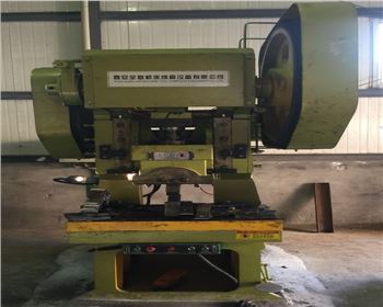 沖床(chuang)廠家維修(xiu)改造哪家(jiā)好？